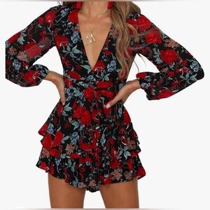 AIMCOO Women's Floral Print Deep V-Neck Romper, long sleeve, size small